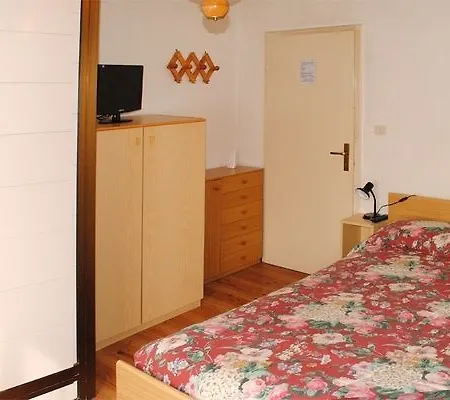 Hotel Adelia